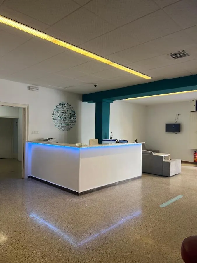 Hostal San Carlos Lloret de Mar