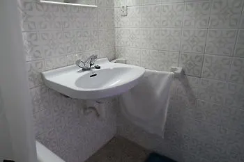 ** Pensión Hostal San Carlos Lloret de Mar España